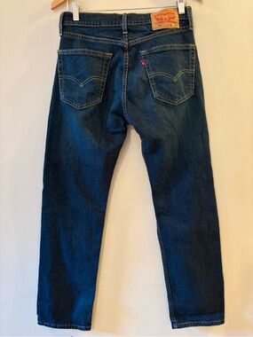 Levi’s 505 Regular Fit Straight Leg Jeans Dark Blue, Men’s Size 30x30.
